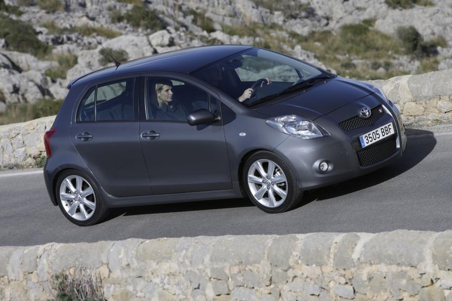  Toyota Yaris TS 2007 года  (фото 33 из 89)